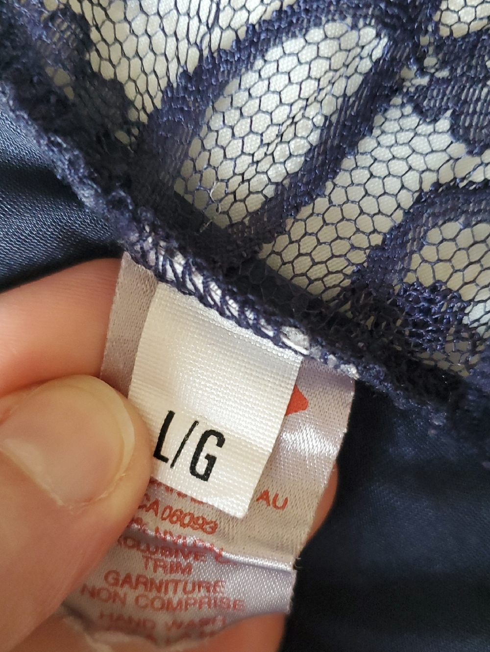 VTG Coquette Navy Lace Bustier w/ Satin Panel – Made in Canada - Picture 8 of 8
